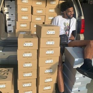 Meet your Posher, Tayler